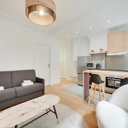 Very For 2 People Batignolles - Nollet Mobility Lease * Parigi